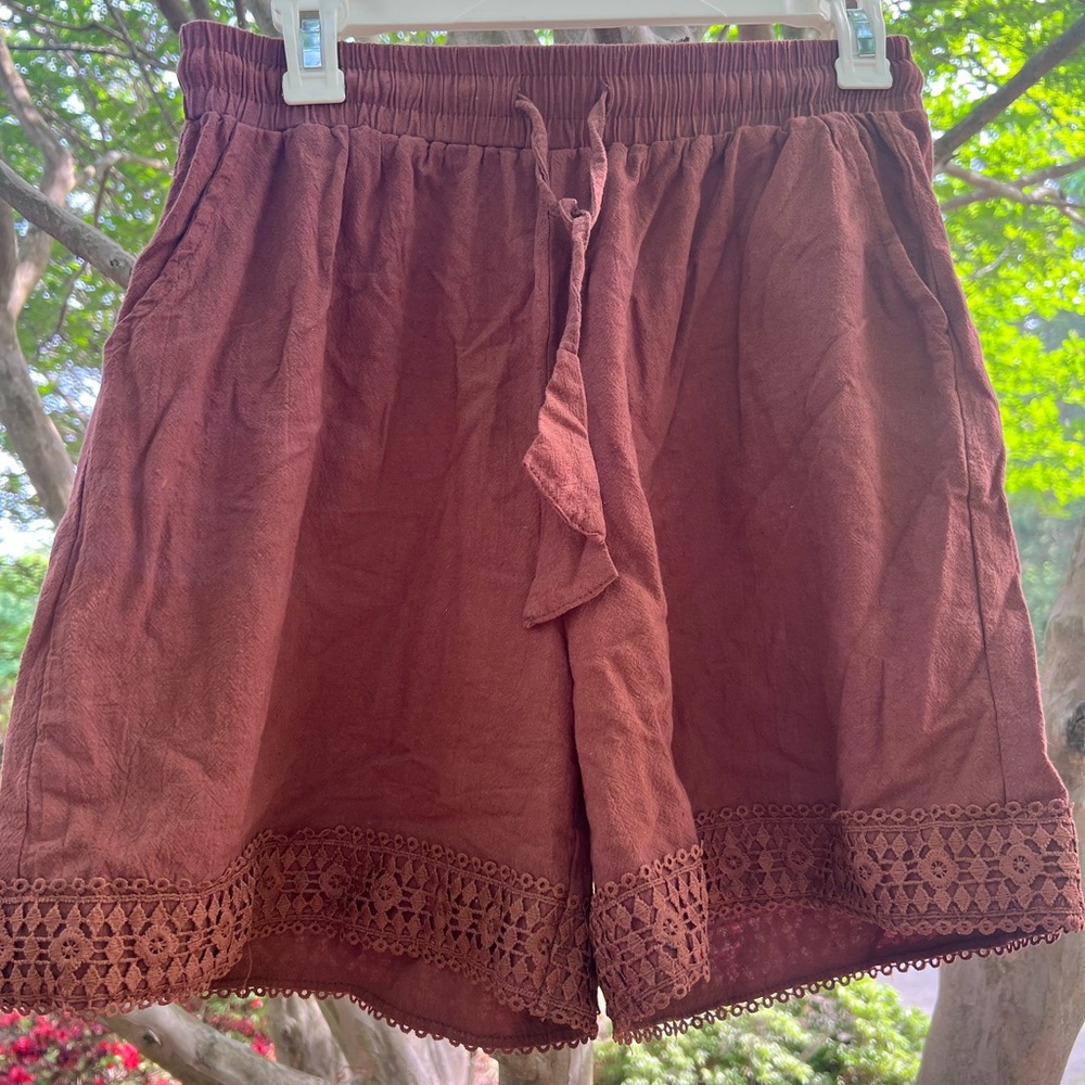 Women's Brown Lace Trim Shorts
